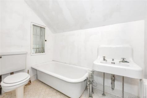 30 Bettswood Road Norwalk CT 06851