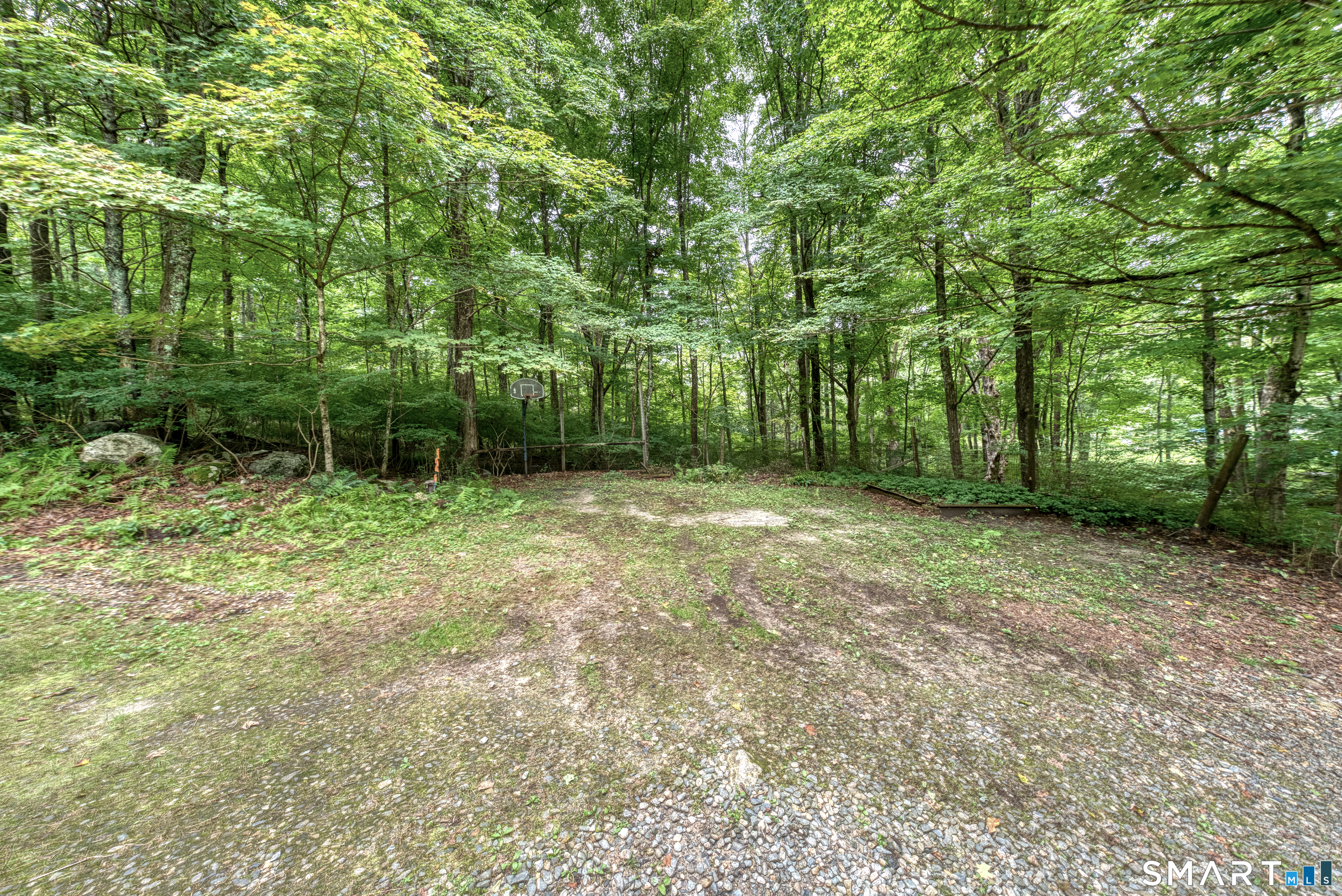 102 Brookside Lane Mansfield CT 06268