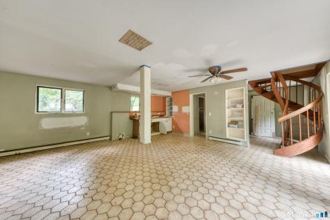 102 Brookside Lane Mansfield CT 06268