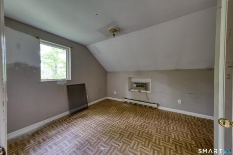 102 Brookside Lane Mansfield CT 06268