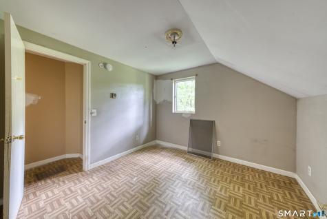 102 Brookside Lane Mansfield CT 06268
