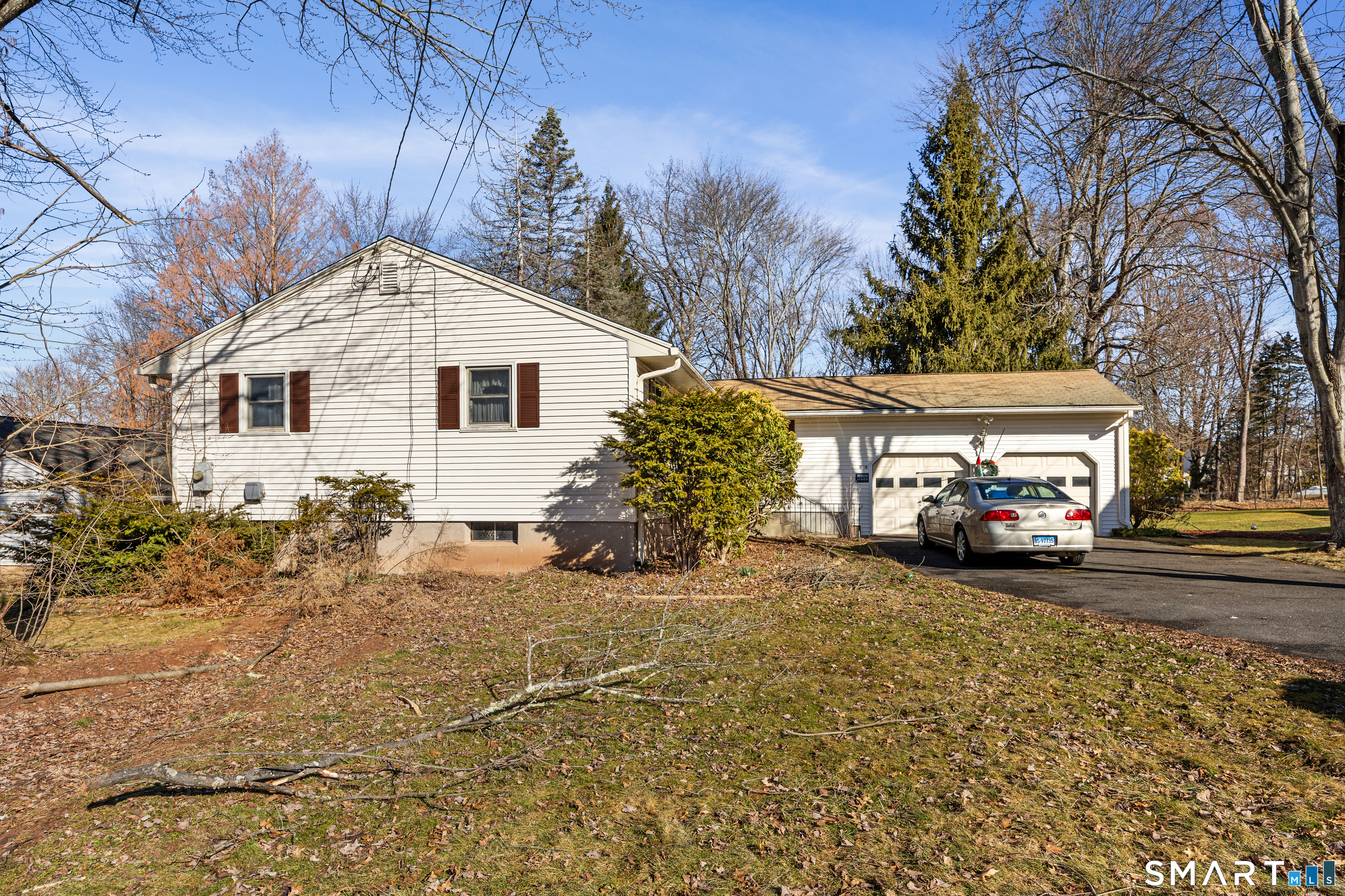 24 Old Musket Drive Newington CT 06111