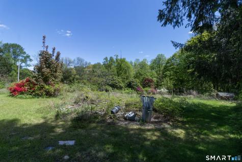 1973 Long Hill Road Guilford CT 06437