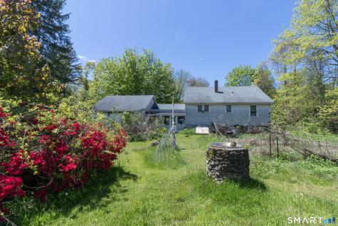 1973 Long Hill Road Guilford CT 06437