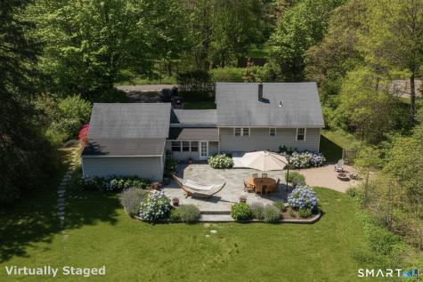 1973 Long Hill Road Guilford CT 06437