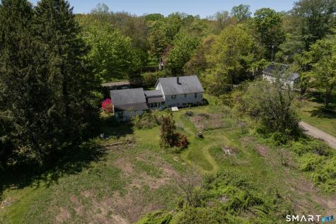 1973 Long Hill Road Guilford CT 06437
