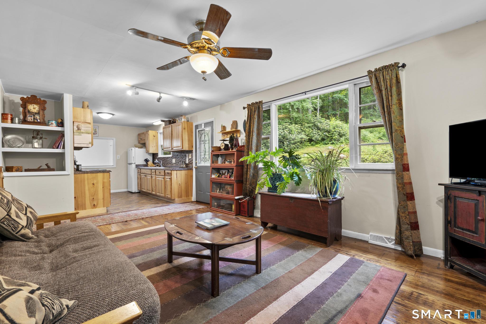 32 Fairview Avenue New Hartford CT 06057