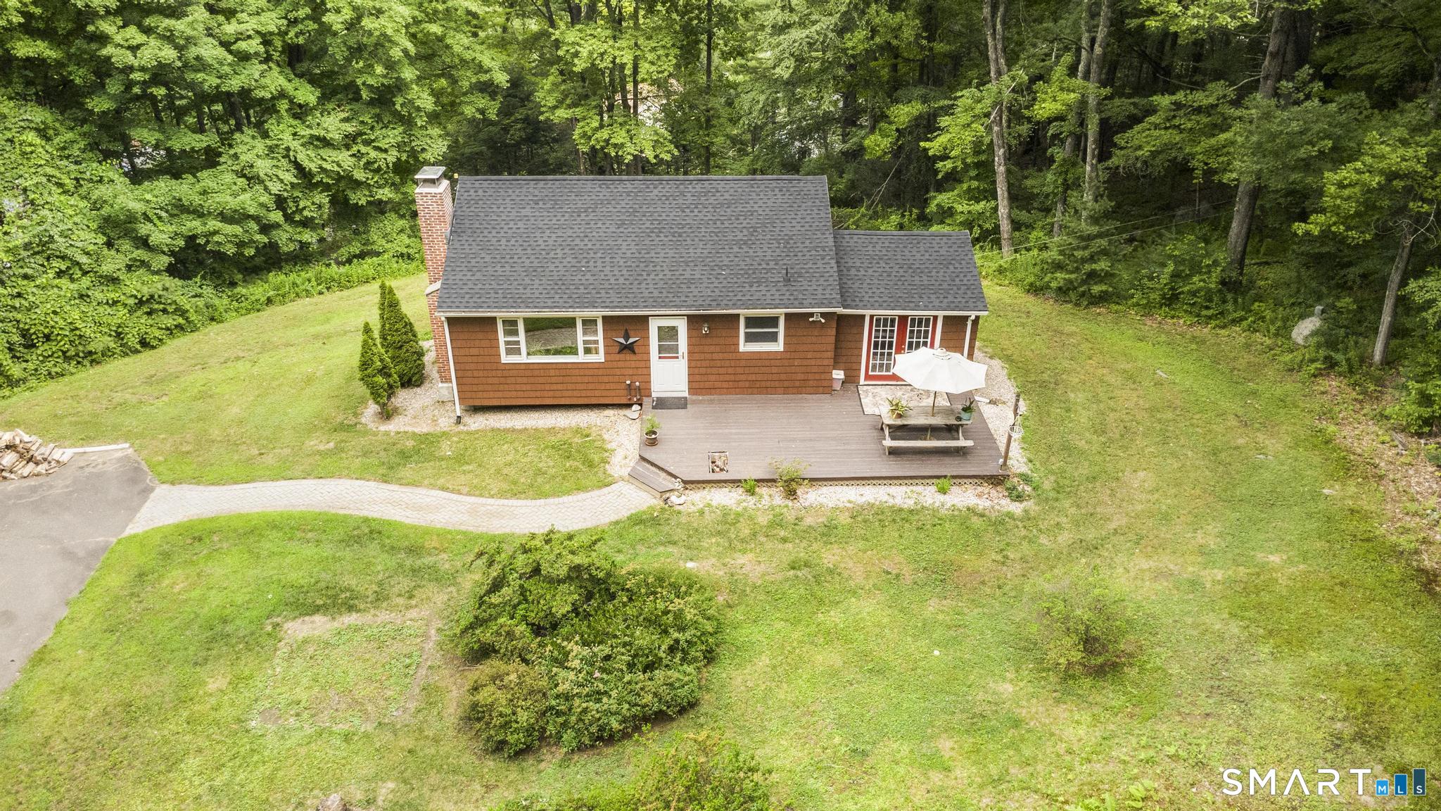 32 Fairview Avenue New Hartford CT 06057