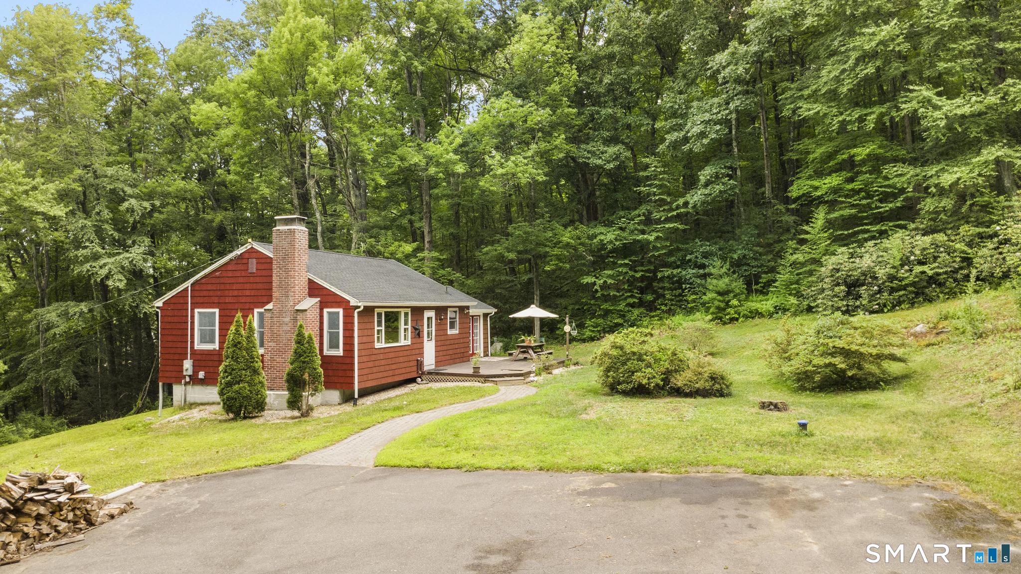32 Fairview Avenue New Hartford CT 06057