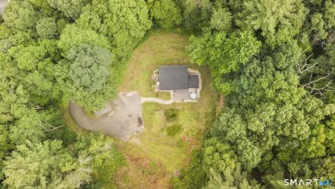 32 Fairview Avenue New Hartford CT 06057