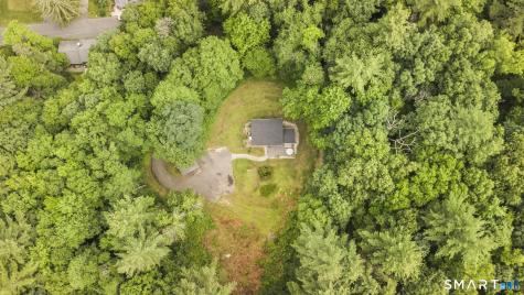 32 Fairview Avenue New Hartford CT 06057