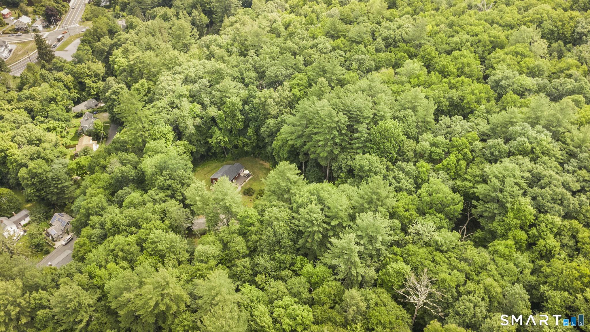 32 Fairview Avenue New Hartford CT 06057