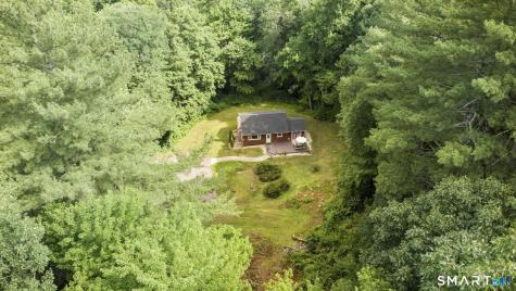 32 Fairview Avenue New Hartford CT 06057
