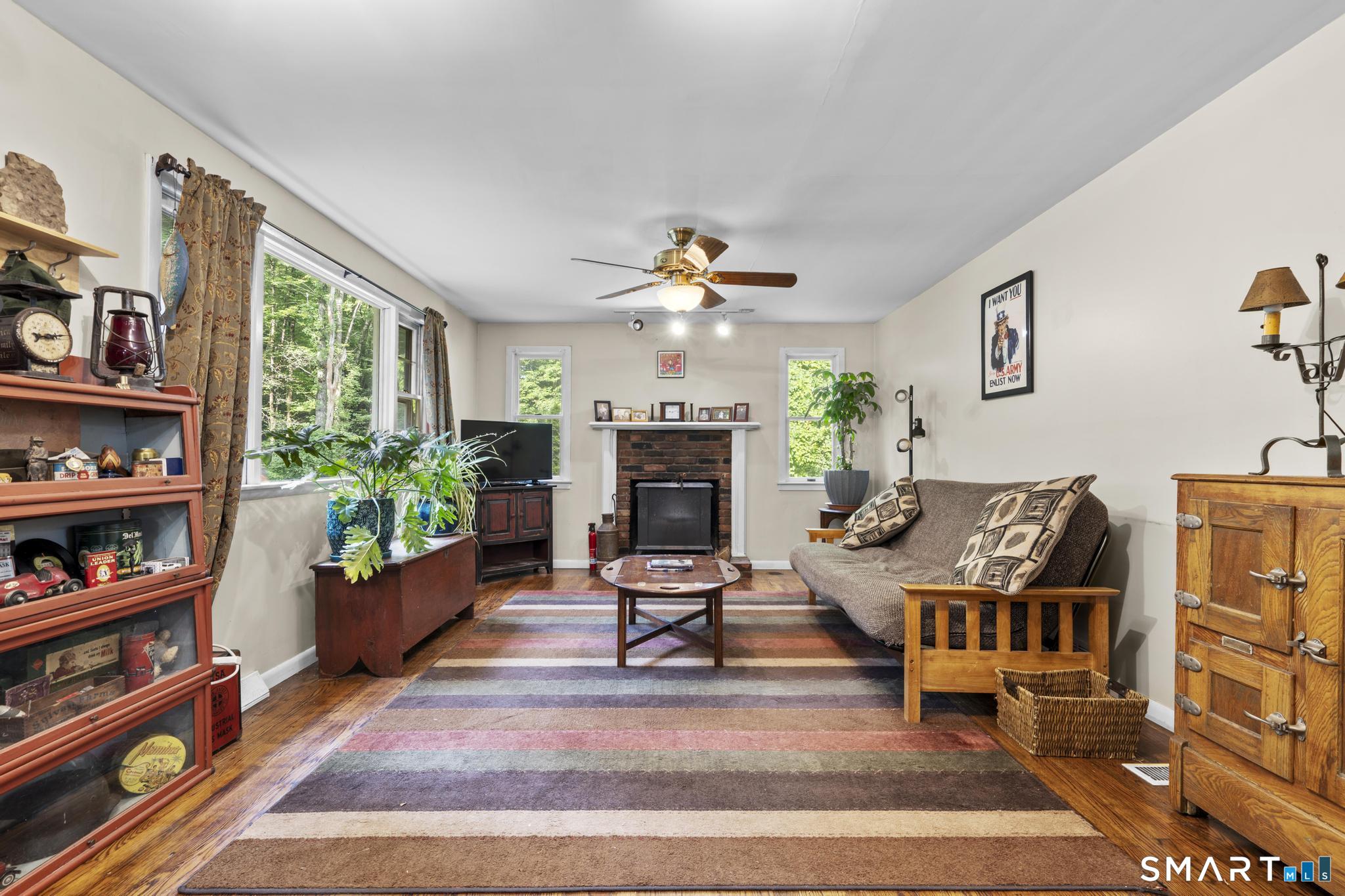 32 Fairview Avenue New Hartford CT 06057