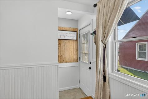407 Short Beach Road East Haven CT 06512