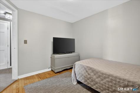 407 Short Beach Road East Haven CT 06512