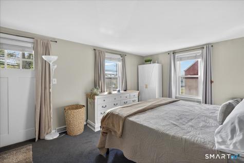 407 Short Beach Road East Haven CT 06512