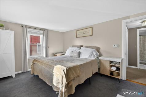 407 Short Beach Road East Haven CT 06512