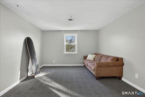 407 Short Beach Road East Haven CT 06512
