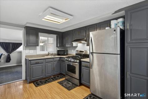 407 Short Beach Road East Haven CT 06512