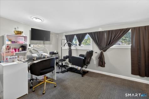 407 Short Beach Road East Haven CT 06512
