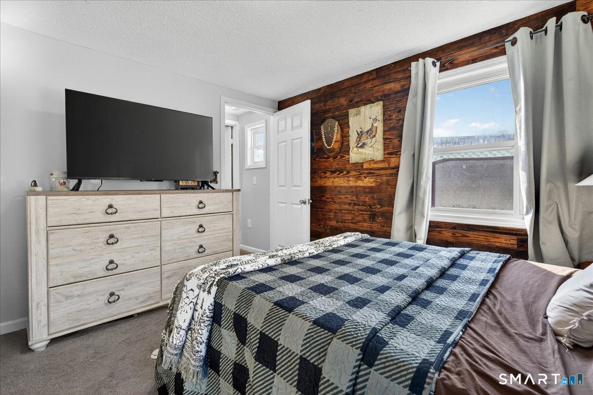 407 Short Beach Road East Haven CT 06512