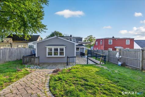 407 Short Beach Road East Haven CT 06512