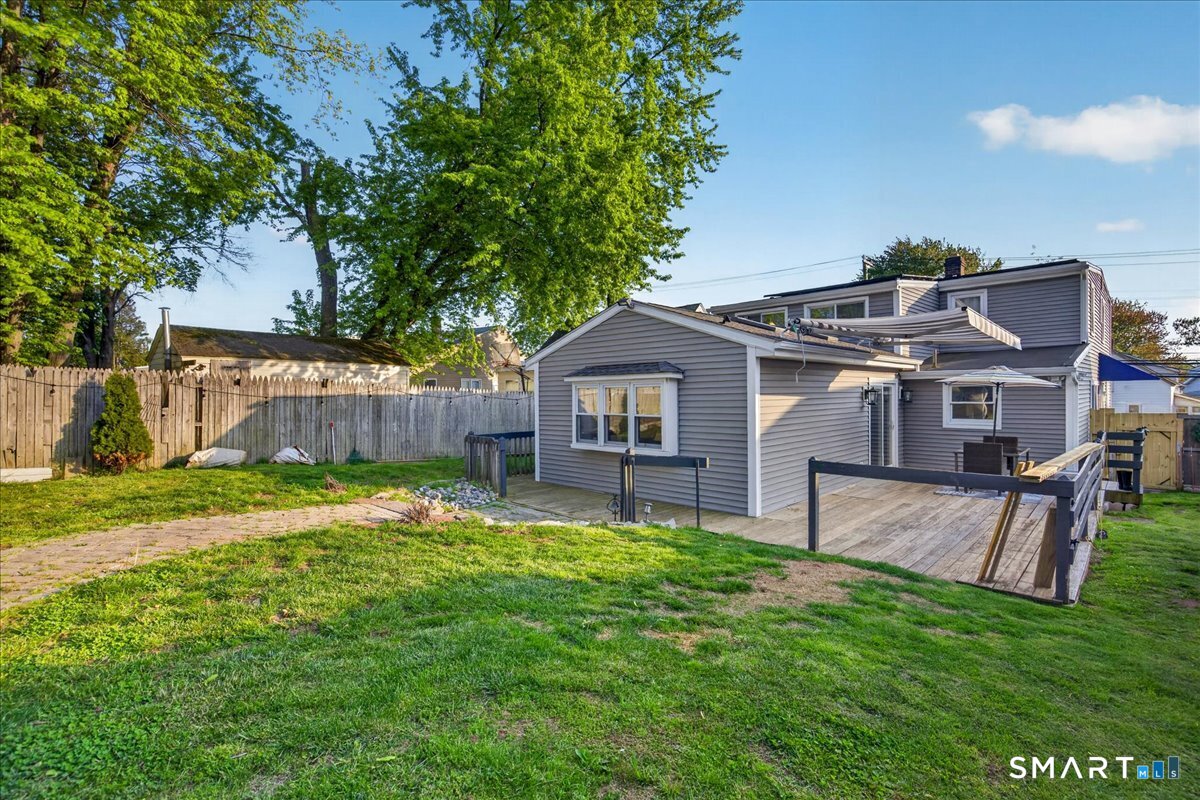 407 Short Beach Road East Haven CT 06512