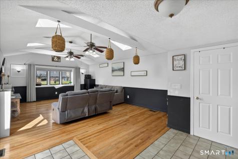 407 Short Beach Road East Haven CT 06512