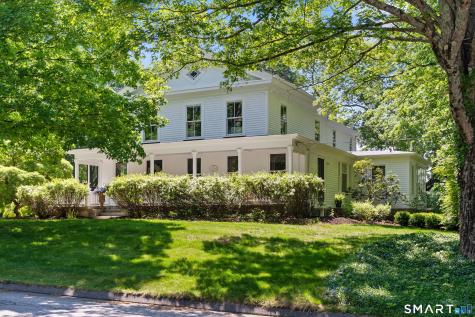 46 West Avenue Essex CT 06426
