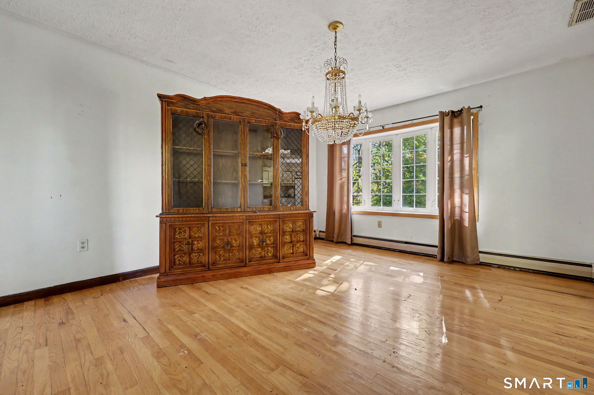 2 Davis Road North Haven CT 06473