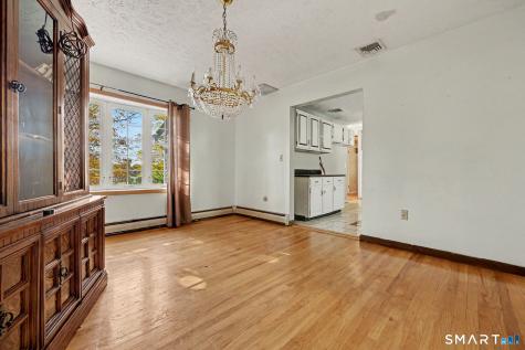 2 Davis Road North Haven CT 06473