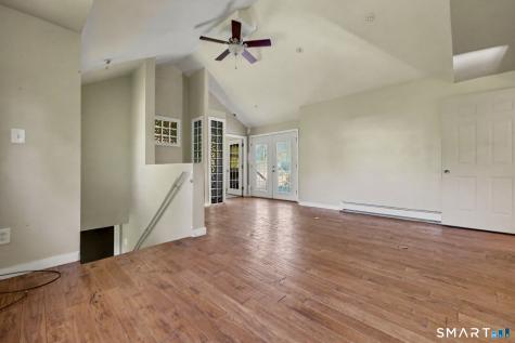 2 Davis Road North Haven CT 06473