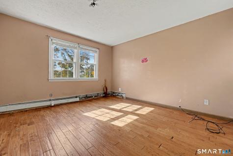 2 Davis Road North Haven CT 06473