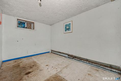 2 Davis Road North Haven CT 06473