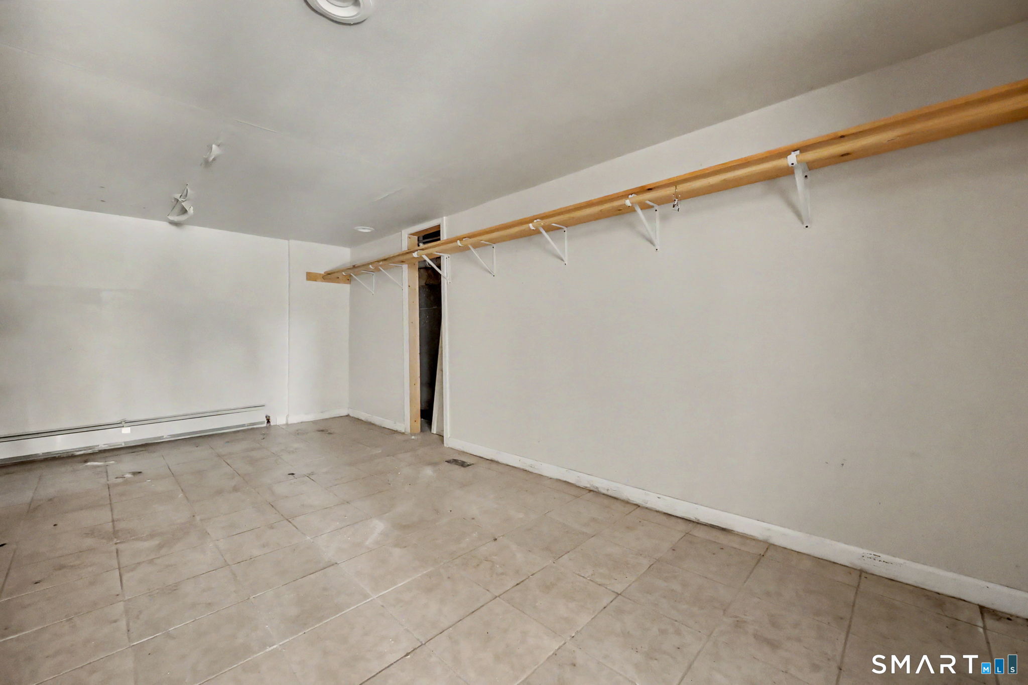 2 Davis Road North Haven CT 06473