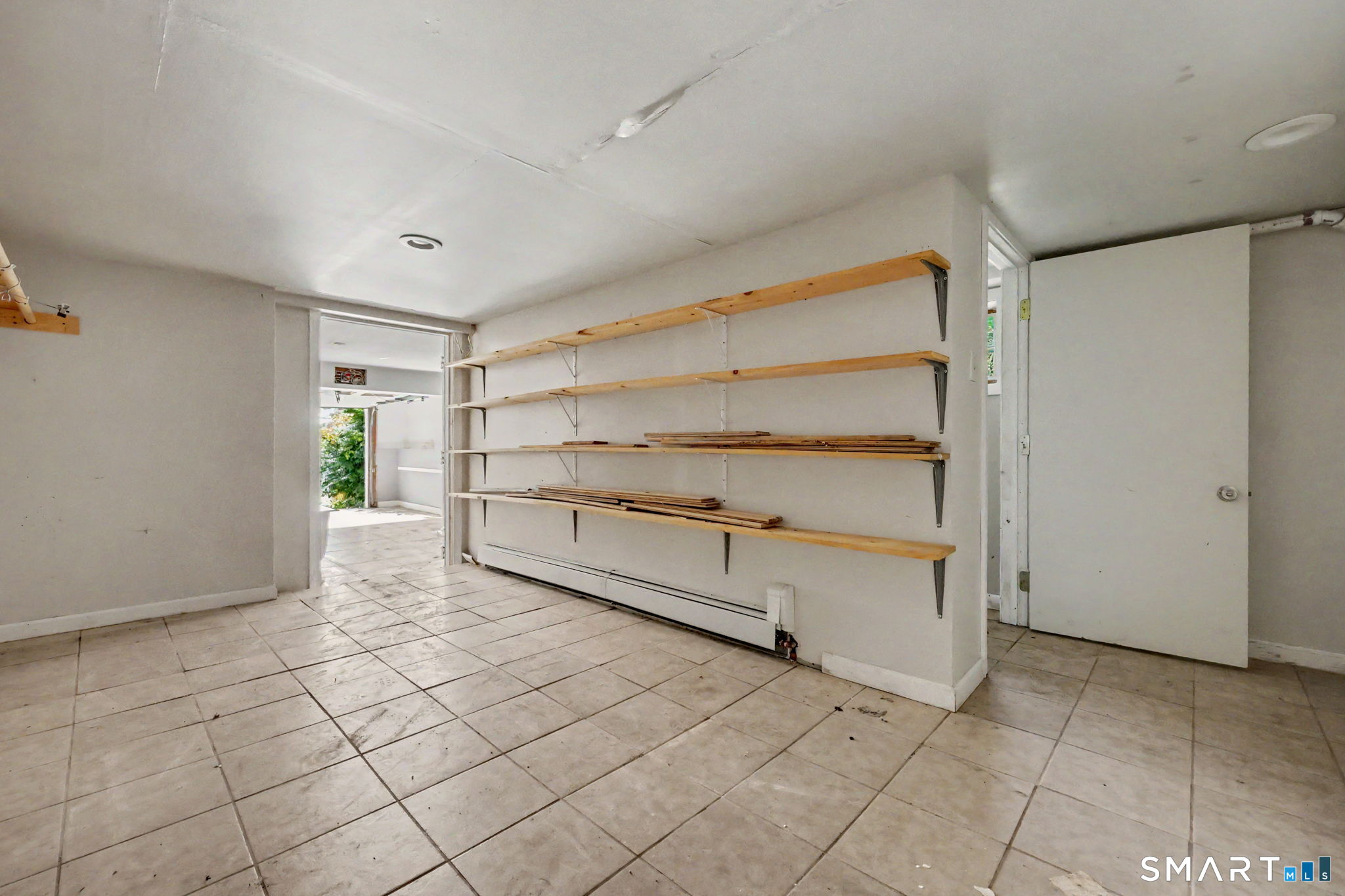 2 Davis Road North Haven CT 06473