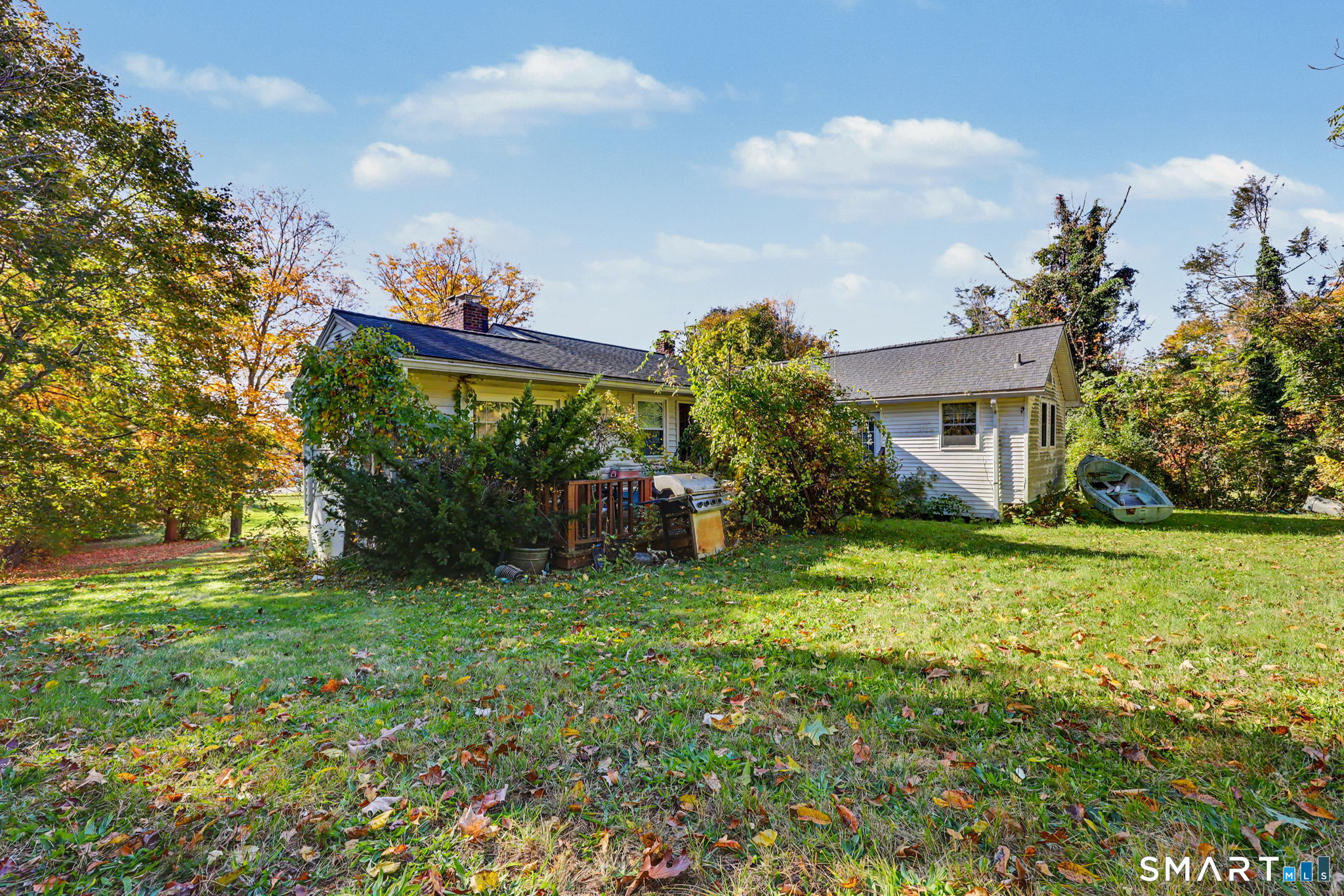 2 Davis Road North Haven CT 06473
