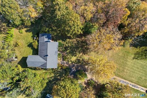 2 Davis Road North Haven CT 06473
