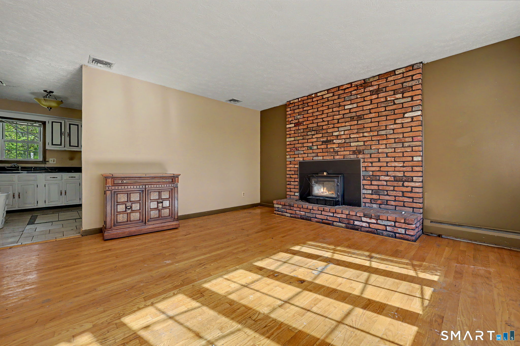 2 Davis Road North Haven CT 06473