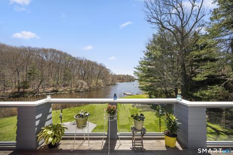 122 Niles Hill Road Waterford CT 06385
