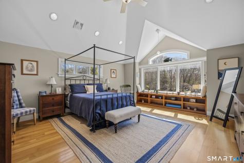 122 Niles Hill Road Waterford CT 06385