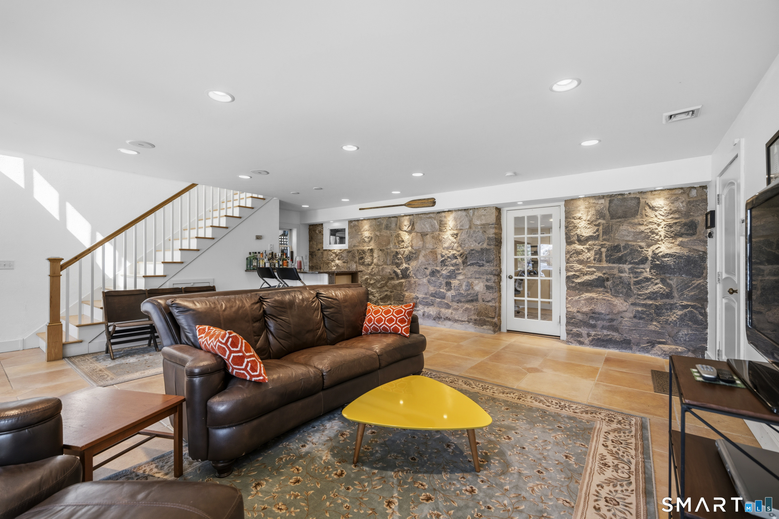 122 Niles Hill Road Waterford CT 06385