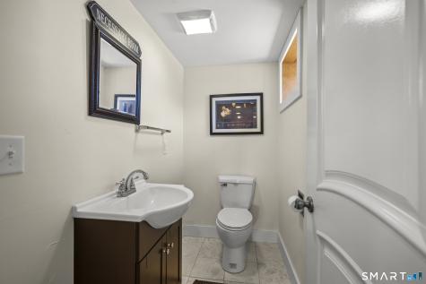 122 Niles Hill Road Waterford CT 06385