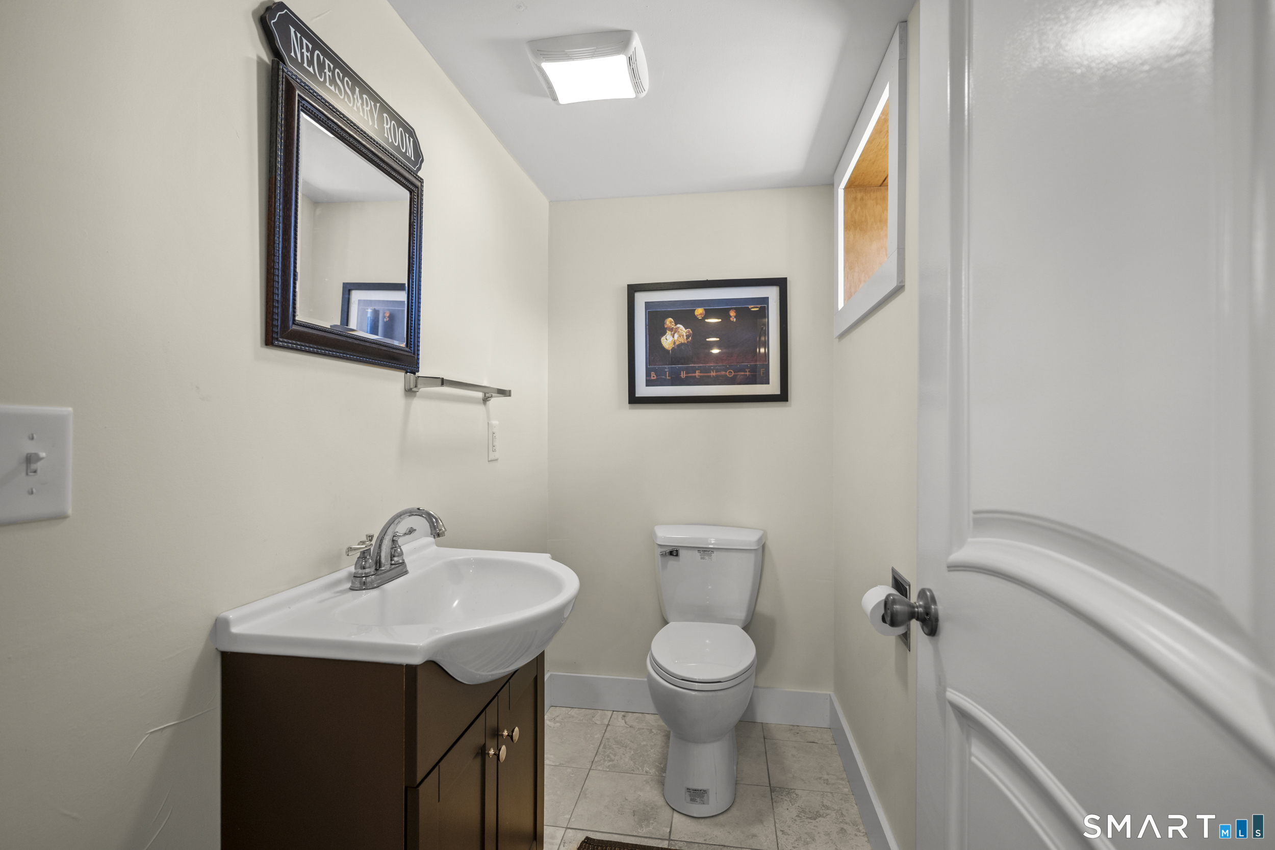 122 Niles Hill Road Waterford CT 06385