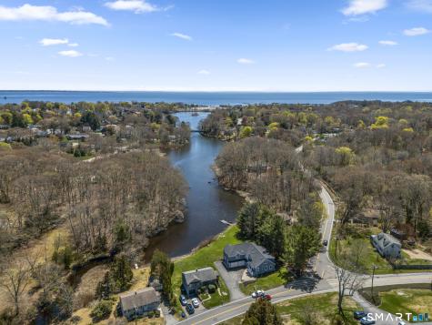 122 Niles Hill Road Waterford CT 06385