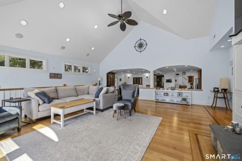 122 Niles Hill Road Waterford CT 06385