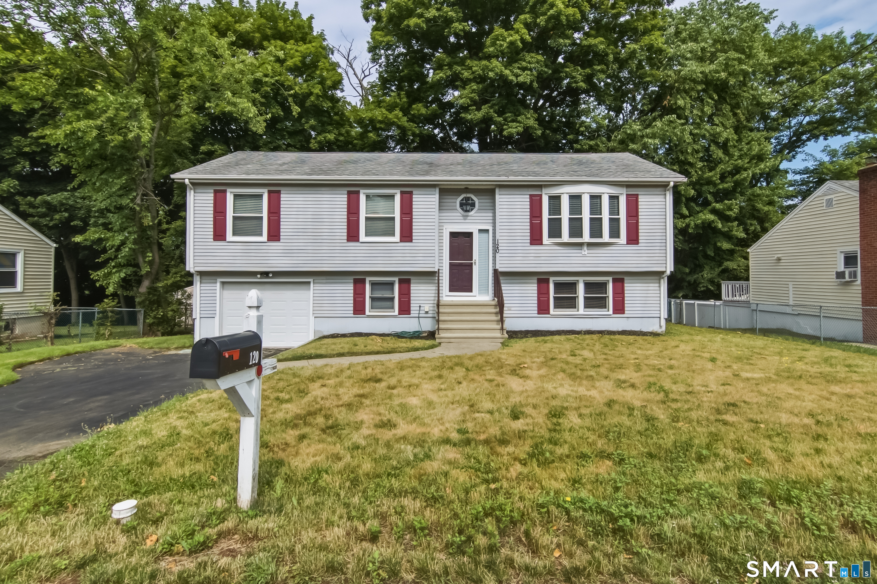 120 Highland Avenue East Haven CT 06513