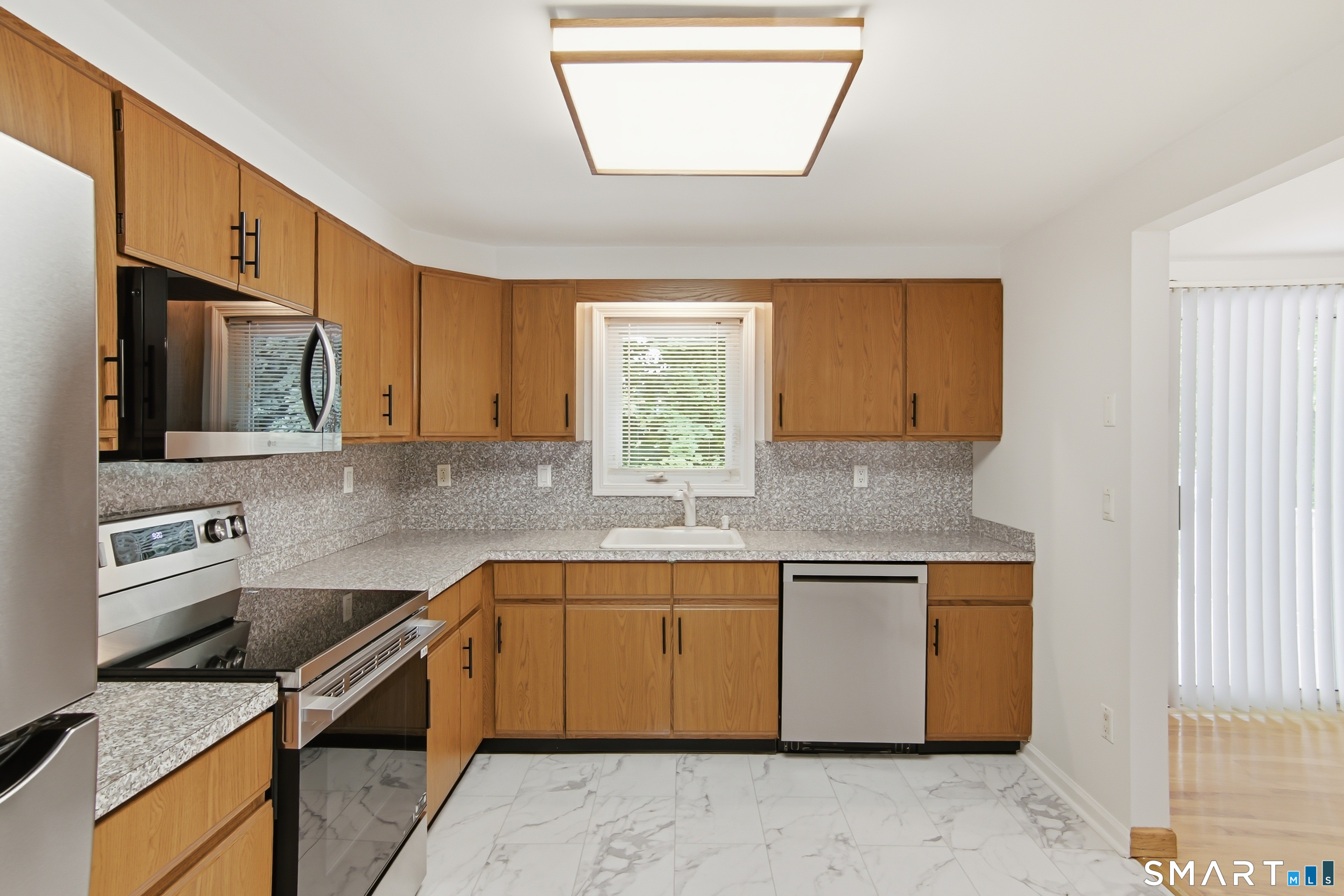 120 Highland Avenue East Haven CT 06513