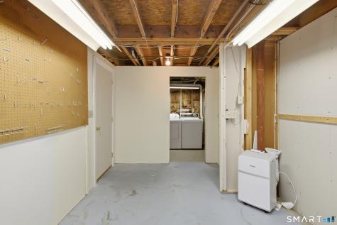 120 Highland Avenue East Haven CT 06513